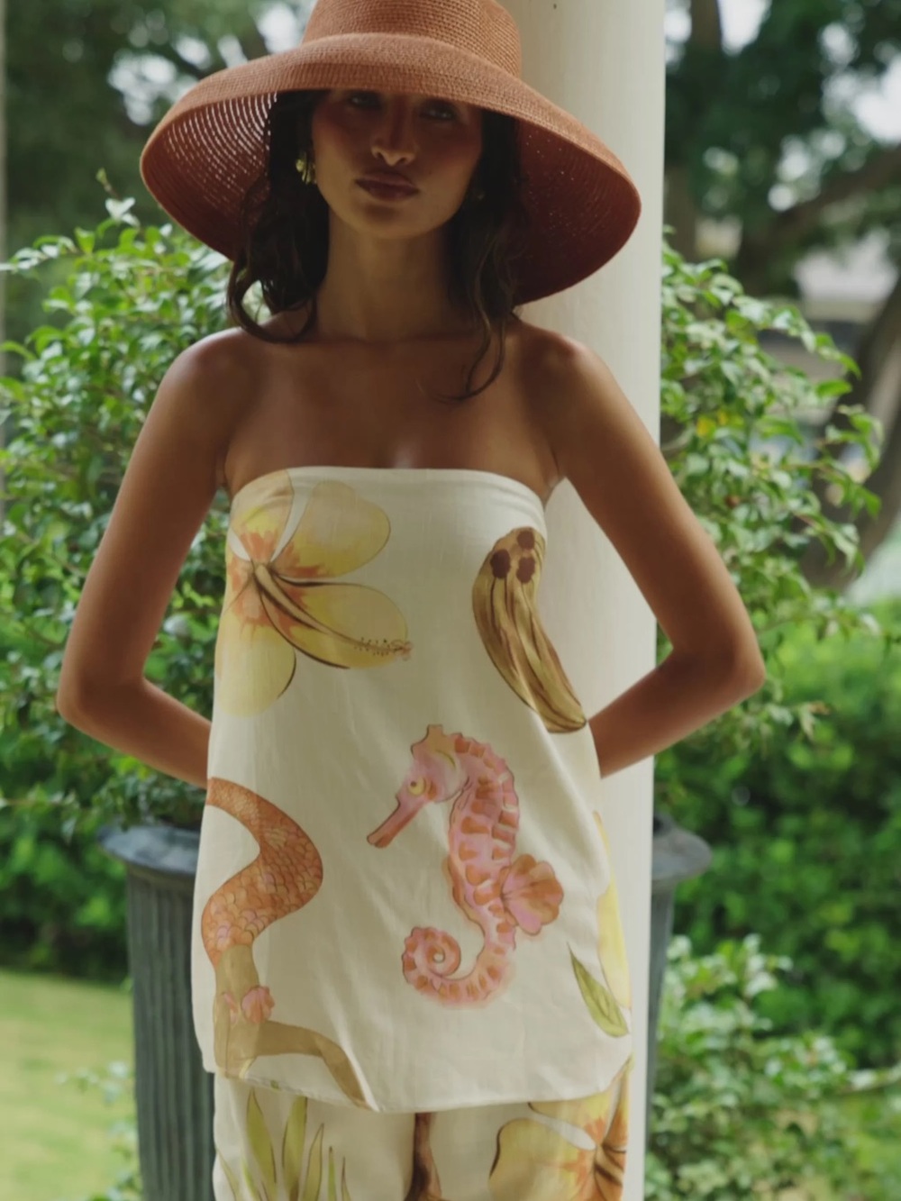 SABO Island Time Kaia top size small NWT strapless top